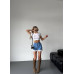 Голубі жіночі шорти з джинсу та рюшами, літні повсякденні 46-48 модний стиль likes-559417 Голубі жіночі шорти з джинсу та рюшами, літні повсякденні 46-48 модний стиль likes-559417